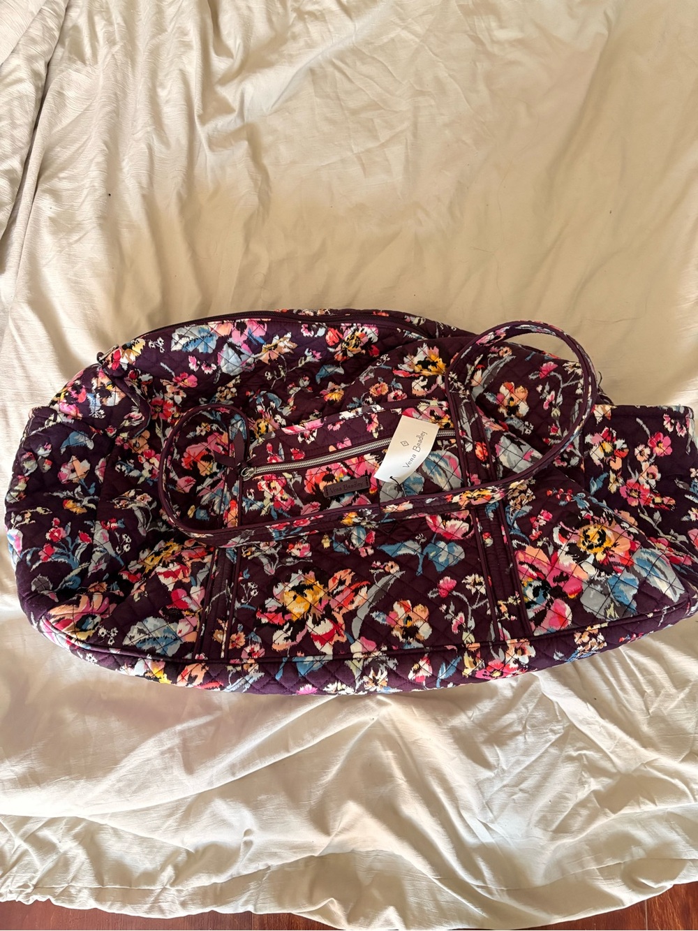 Vera Bradley NWT Holland Garden Quilted Floral Duffel Bag - Large - Picture 7 of 7
